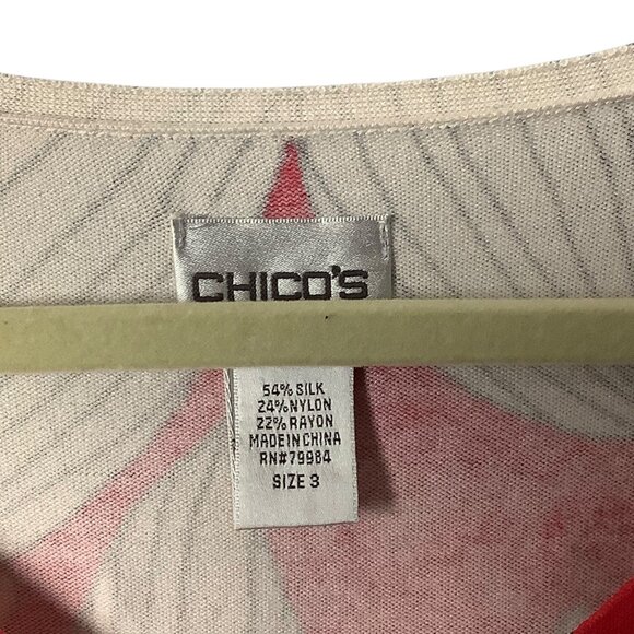 Chico's Red Floral V-Neck Sweater Silk Blend XL Size 3 Graphic Print - Picture 3 of 7